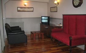 Hostal Canovas